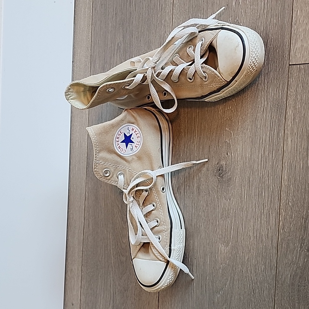 Converse High Tops